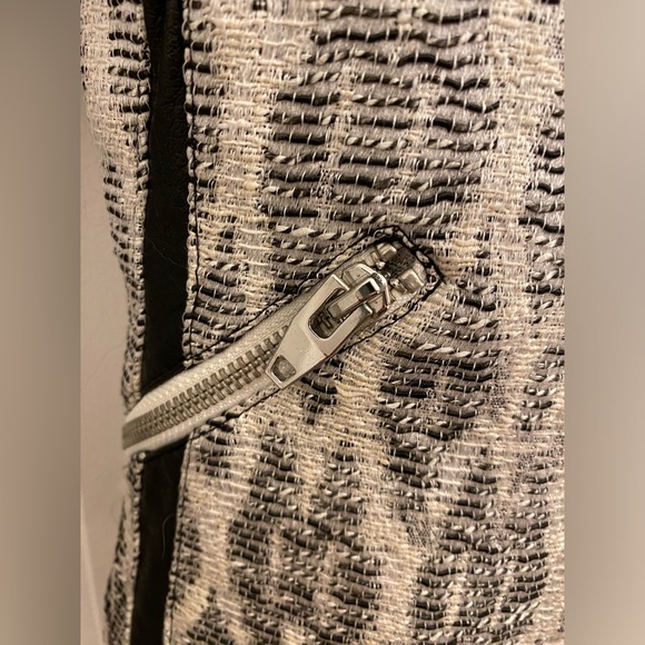 Vegan Leather/Tweed Jacket - H&M- Size 2 - Picture 6 of 6